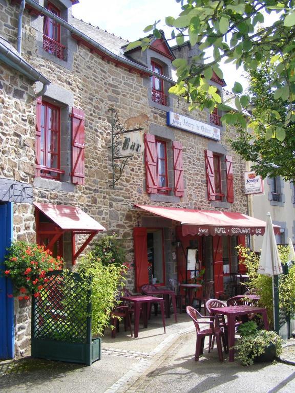 Châteauneuf-dʼIlle-et-Vilaine Auberge Du Chateau מראה חיצוני תמונה